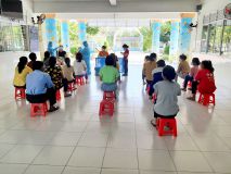 Tập thể CBGV-NV trường MN Hoà Phú tes Covid 19 đảm bảo bảo khi đón trẻ đi học trở lại