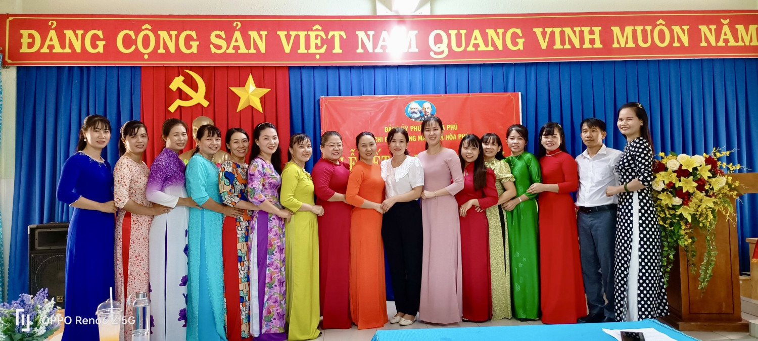 Lễ kết nạp Đảng viên mới